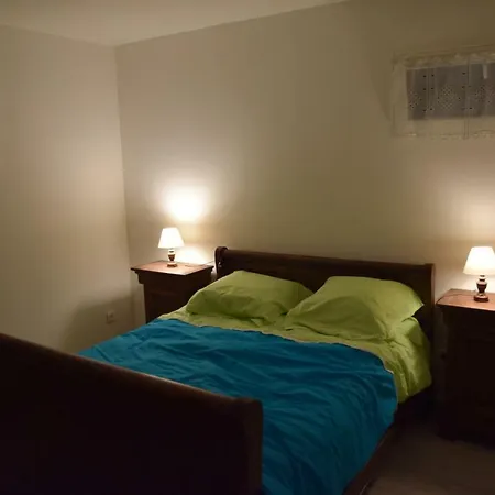 Chez Claude Et Aline Holiday home